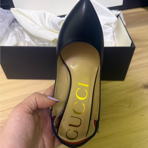 Authentic Gucci Women's black heels with leather webbing 524645 - Picture 4 of 5